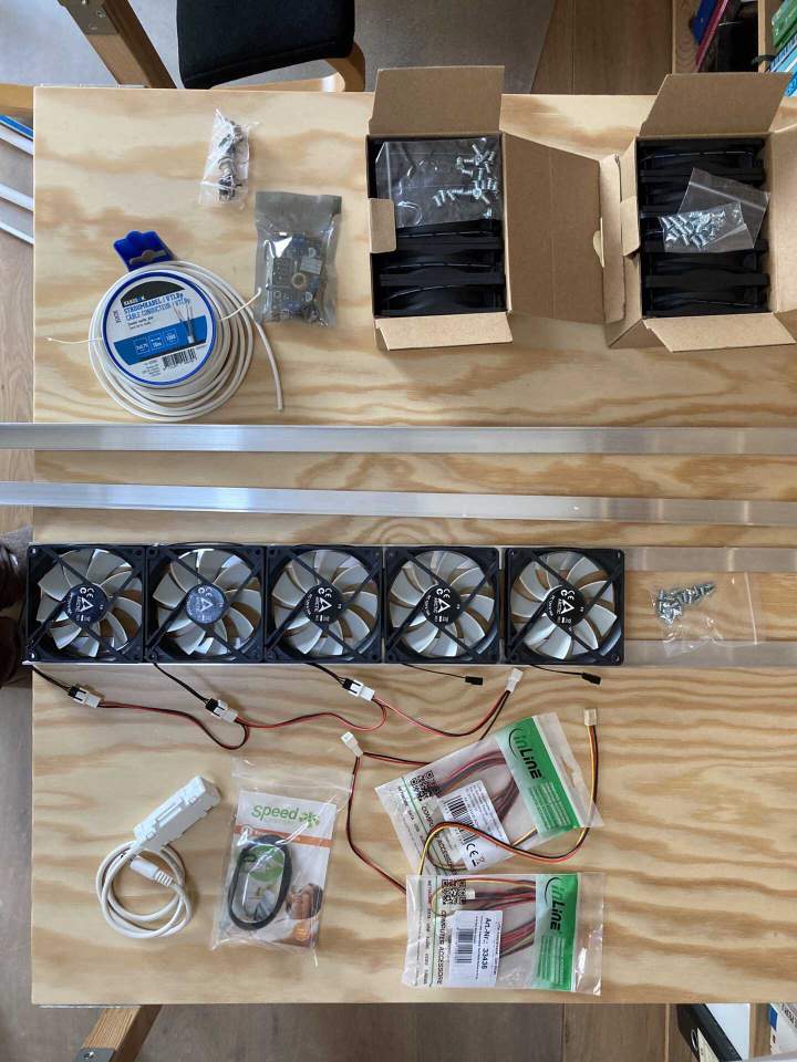 Most material used to make these fan rigs