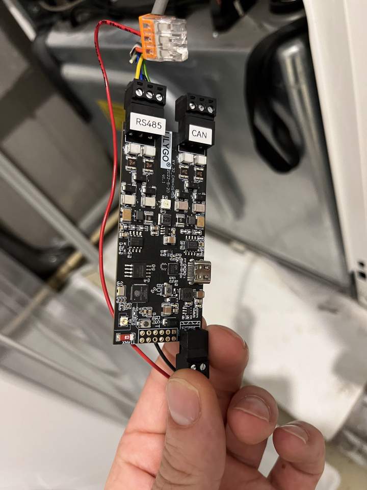 Connection to LilyGO-T CAN485 ESP board.